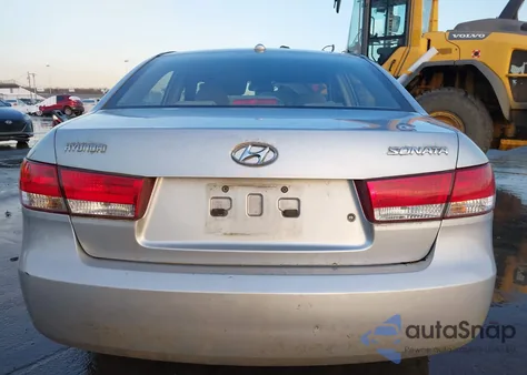 2007 Hyundai Sonata Gls z USA, uszkodzony, nr VIN 5NPET46C27H254313